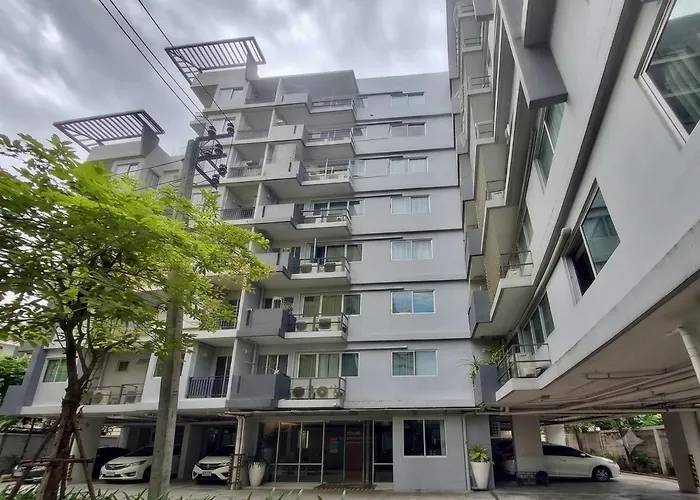 Apartment 1br 5 Min To Bts 1000mbps Fiber Wi-fi Great Location