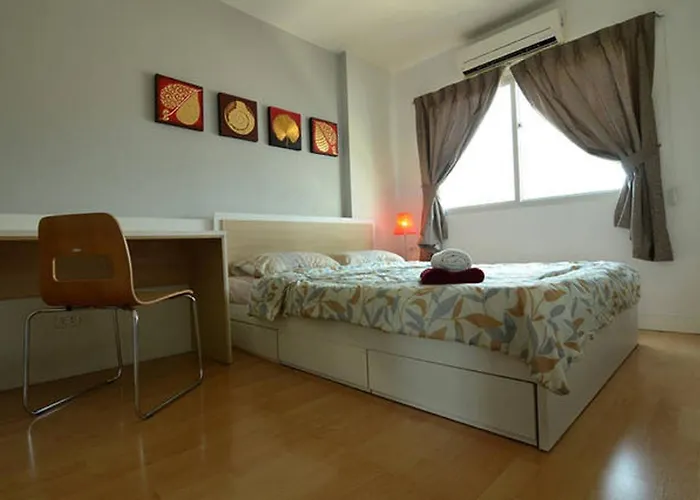 1br 5 Min To Bts 1000mbps Fiber Wi-fi Great Location Bangkok